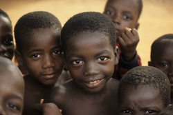<strong>Lire la suite</strong><br>Peuples d'Afrique de l'Ouest en photos Peuples d'Afrique de l'Ouest en photos