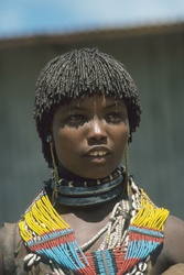 <strong>Lire la suite</strong><br>Habitants des basses terres occidentales (corne de l'afrique) Habitants des basses terres occidentales (corne de l'afrique)