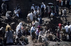 <strong>Lire la suite</strong><br>Habitants des hauts plateaux éthiopiens Habitants des hauts plateaux éthiopiens
