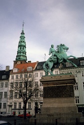 <strong>Lire la suite</strong><br>Scandinavie - les pays: Norvège, Suède, Danemark Scandinavie - les pays: Norvège, Suède, Danemark