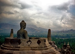 <strong>Lire la suite</strong><br>L'ile de Java L'ile de Java