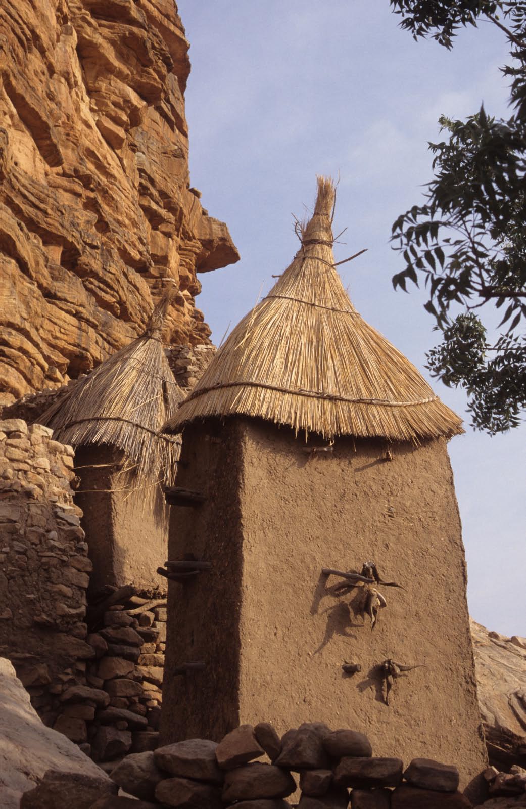 greniers a mil du Sahel