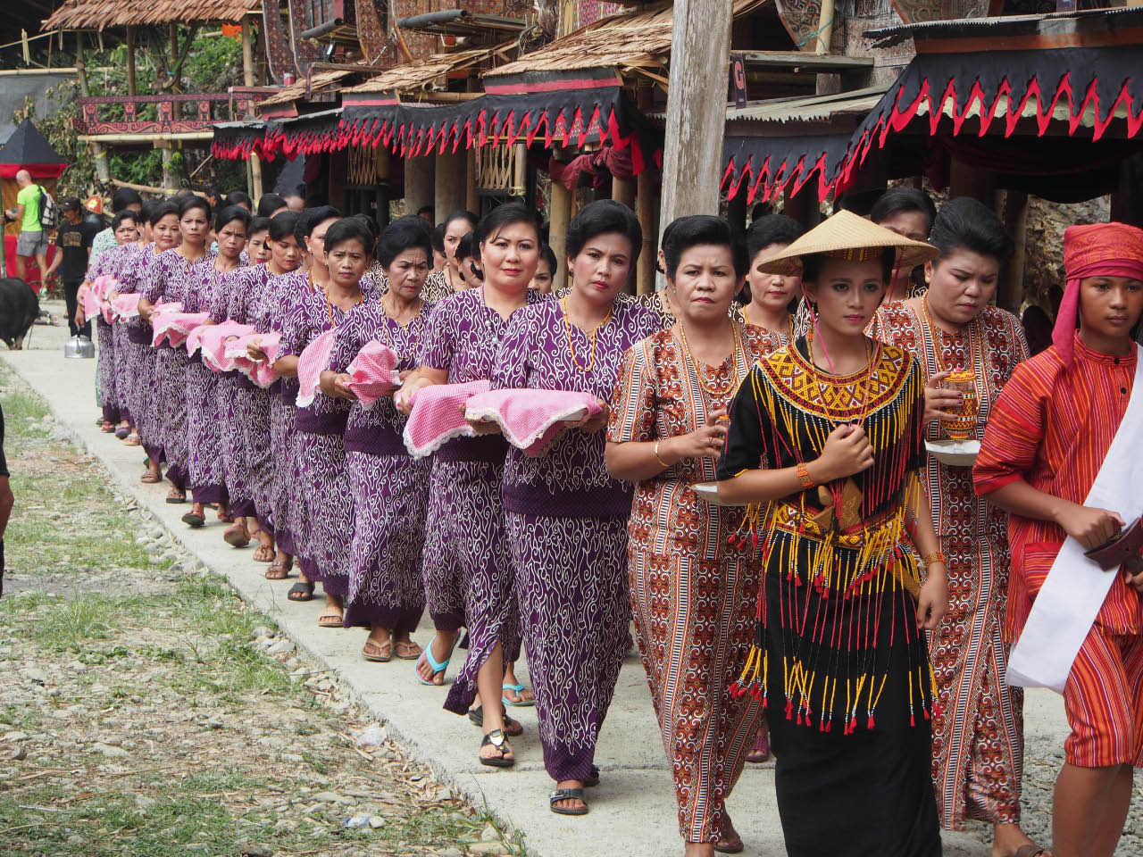 Toraja         